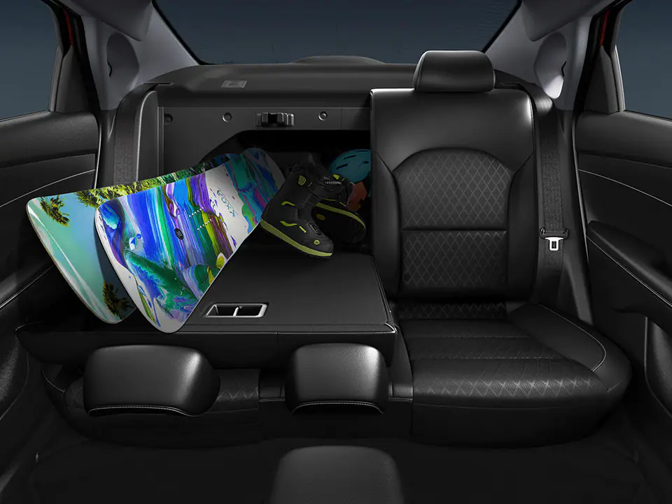 مقاعد قابلة للطي بنسبة 60:40