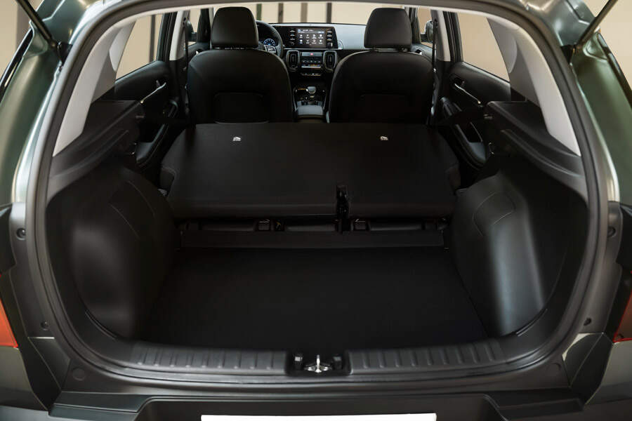 60:40 split folding rear seats