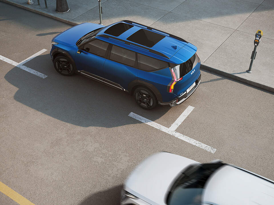 نظام المساعدة على تجنب الاصطدام في النقطة العمياء (BCA)