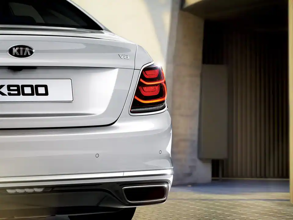 مصابيح خلفية مع مصابيح LED ثنائية الاتجاه