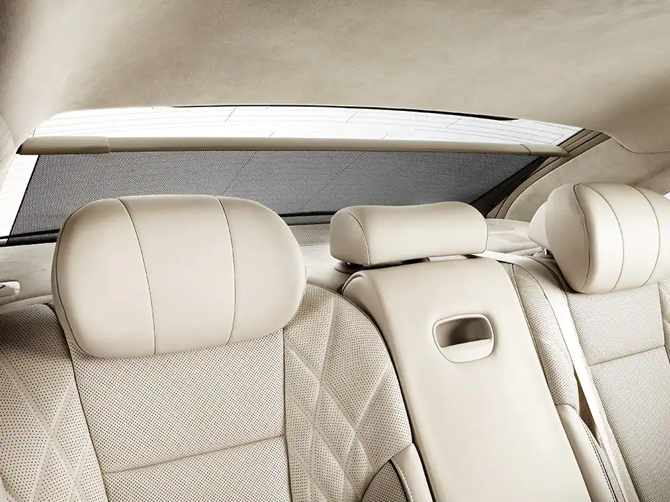 هيجب الشمس للنافذة الخلفية