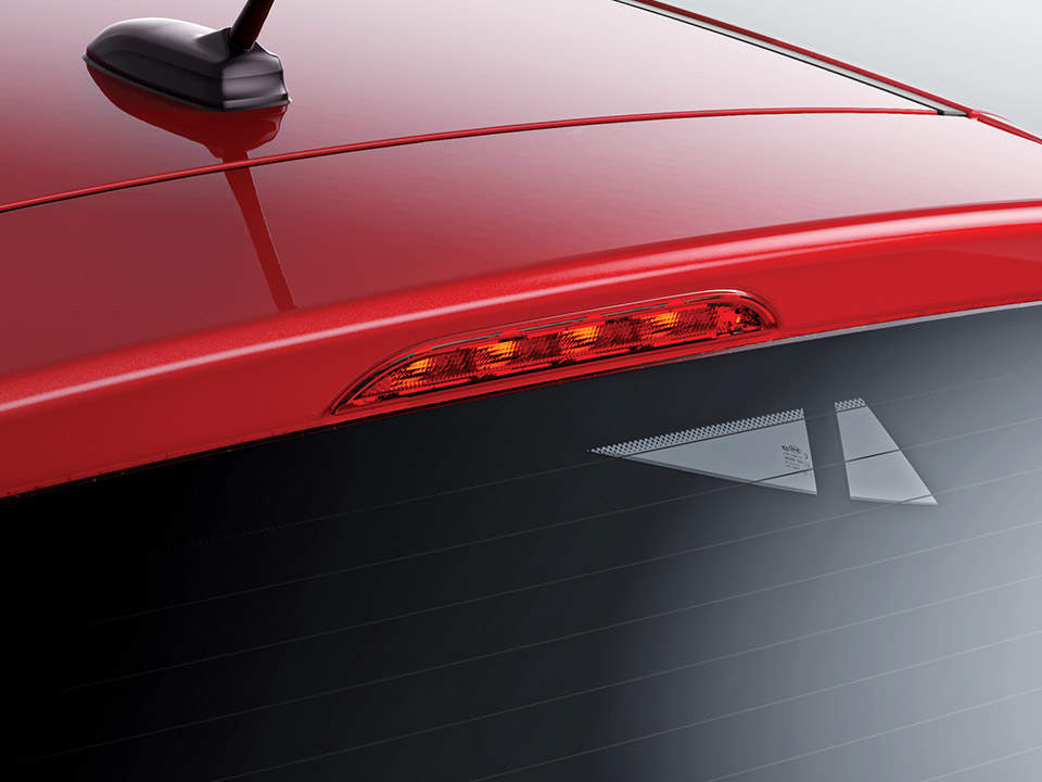 High-mounted stop lamp