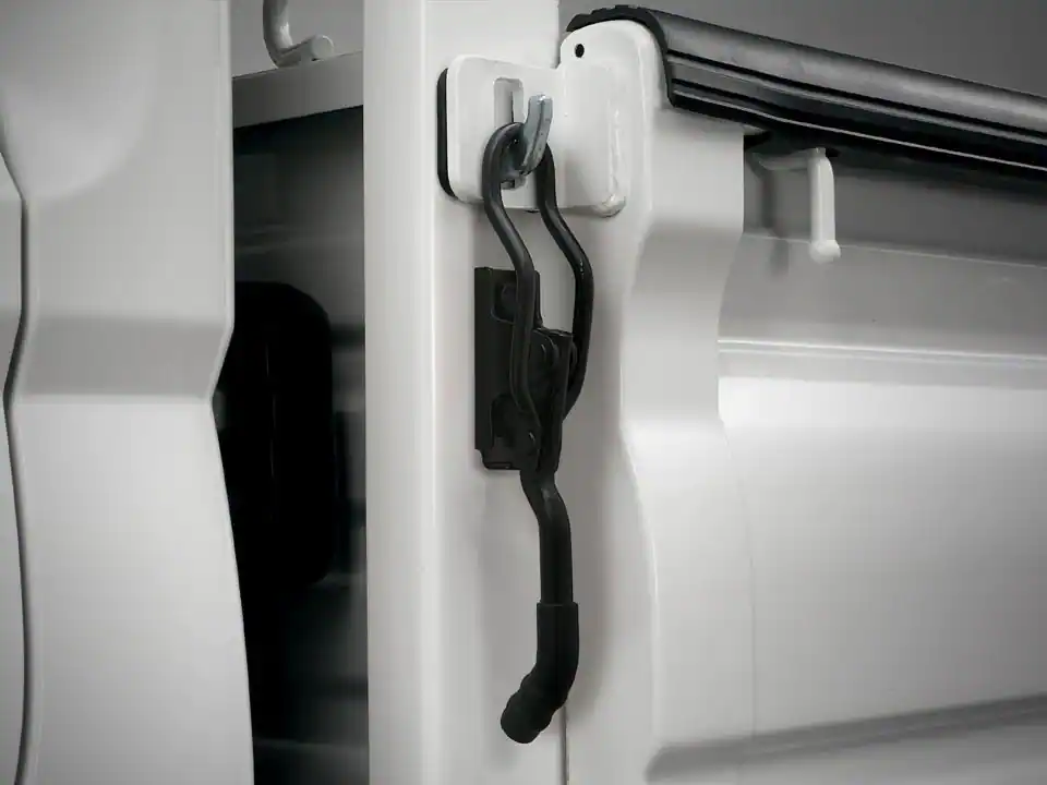 Easily operated catcher